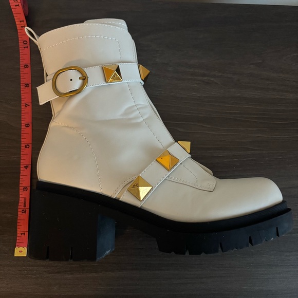 Nine West Women’s Junga Lug Sole Cream Studded Boots - Picture 5 of 5